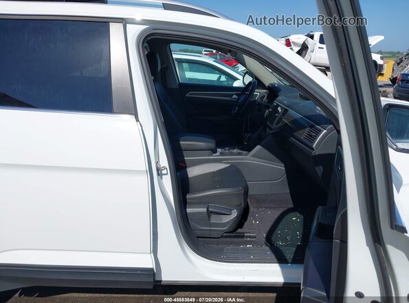 1V2LR2CA0JC584854 2018 VOLKSWAGEN ATLAS White Вид салону спереду
