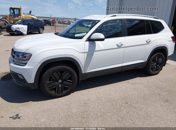 1V2LR2CA1JC502789 2018 VOLKSWAGEN ATLAS White წინა მარცხენა ხედი სამი მეოთხედიდან