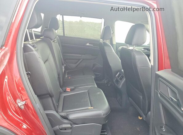 1V2LR2CA4KC559876 2019 VOLKSWAGEN ATLAS Red Widok wnętrza z tyłu