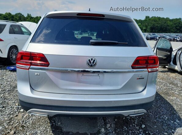 1V2LR2CA6JC501055 2018 VOLKSWAGEN ATLAS Silver Widok z tyłu