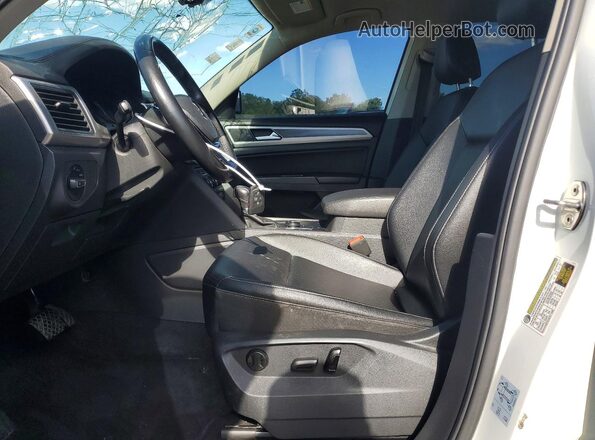 1V2LR2CA7JC586651 2018 VOLKSWAGEN ATLAS White Vista interior delantera