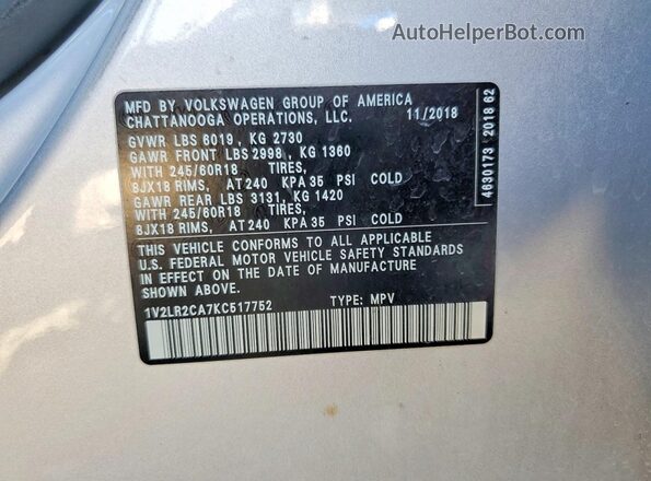 1V2LR2CA7KC517752 2019 VOLKSWAGEN ATLAS Silver Engine compartment view