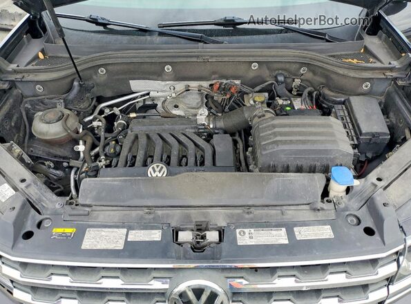 1V2LR2CA8JC590028 2018 VOLKSWAGEN ATLAS Black Widok komory silnika