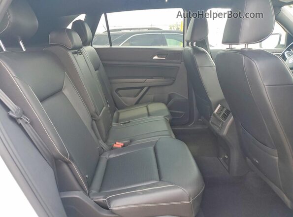 1V2MC2CA9LC204791 2020 VOLKSWAGEN ATLAS White Вид задньої частини салону