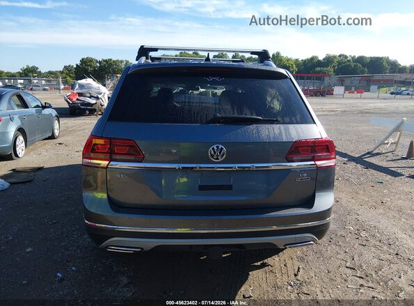 1V2MR2CA0JC522262 2018 VOLKSWAGEN ATLAS Gray 