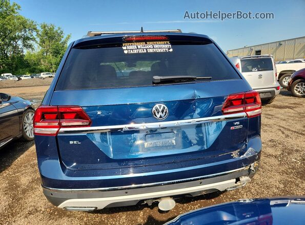 1V2MR2CA0JC555312 2018 VOLKSWAGEN ATLAS Blue Vista trasera