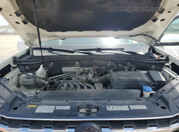 1V2MR2CA4KC569571 2019 VOLKSWAGEN ATLAS White უკანა სალონის ხედი