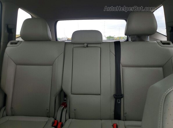 1V2MR2CA5JC537842 2018 VOLKSWAGEN ATLAS White Вид задніх сидінь