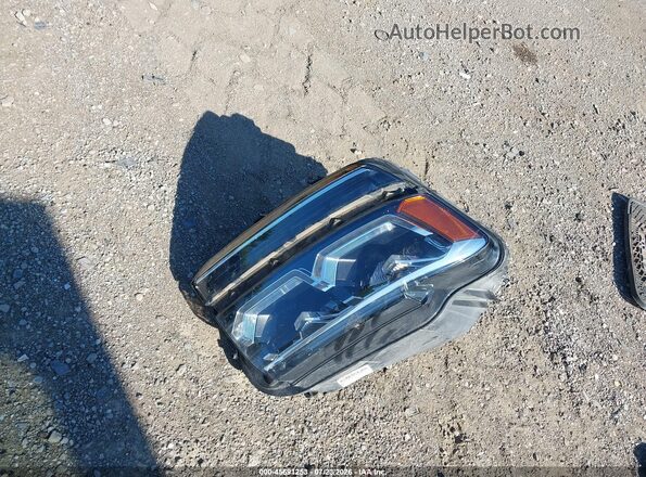 1V2MR2CA6KC623923 2019 VOLKSWAGEN ATLAS Teal ხელსაწყოთა პანელის ხედი