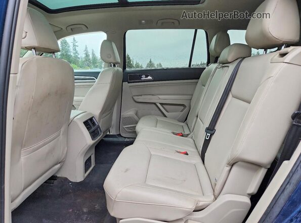 1V2MR2CA9JC528092 2018 VOLKSWAGEN ATLAS Blue Вид задньої частини салону