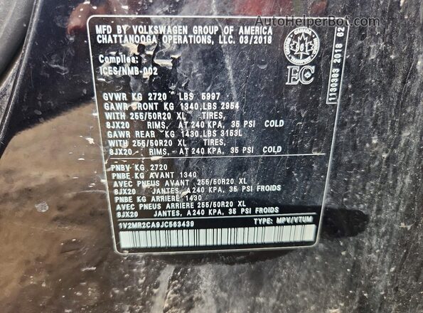 1V2MR2CA9JC563439 2018 VOLKSWAGEN ATLAS Black Engine compartment view