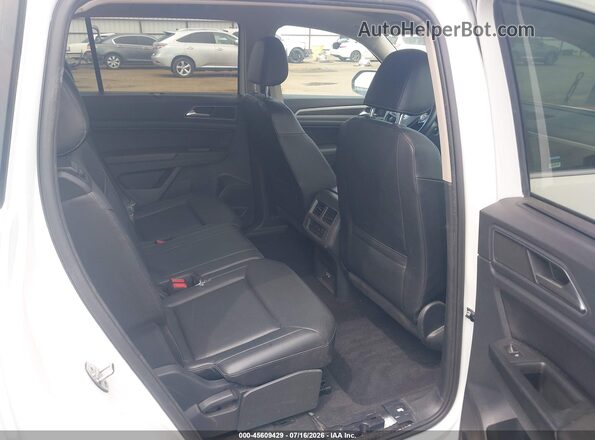 1V2MR2CAXKC574631 2019 VOLKSWAGEN ATLAS White Вид наклейки з VIN-кодом