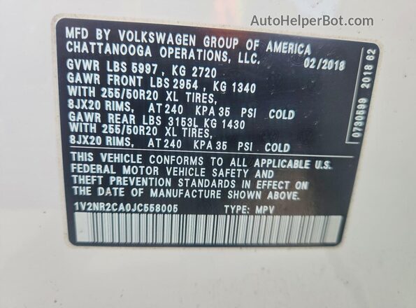1V2NR2CA0JC558005 2018 VOLKSWAGEN ATLAS White Вид наклейки з VIN-кодом