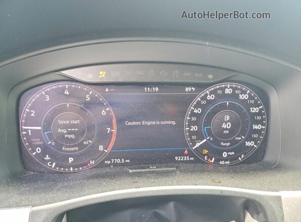1V2NR2CA0JC587696 2018 VOLKSWAGEN ATLAS Two Tone Вид щитка приладів