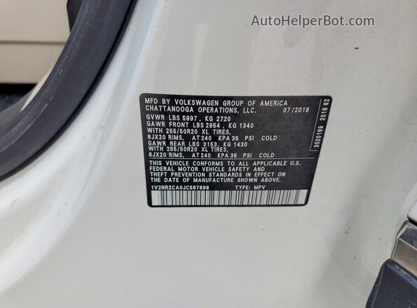 1V2NR2CA0JC587696 2018 VOLKSWAGEN ATLAS Two Tone Вид наклейки з VIN-кодом