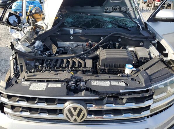 1V2NR2CA2KC521491 2019 VOLKSWAGEN ATLAS Silver Widok wnętrza z tyłu