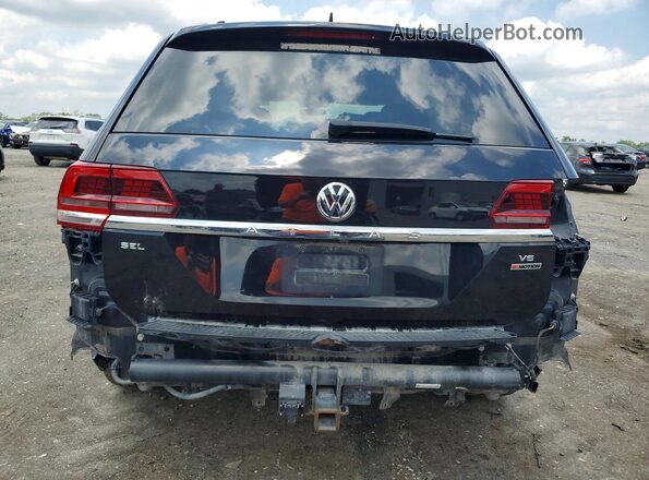 1V2NR2CA6JC560552 2018 VOLKSWAGEN ATLAS Black Widok z tyłu