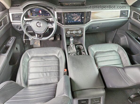 1V2NR2CA7KC552168 2019 VOLKSWAGEN ATLAS White Вид панелі приладів