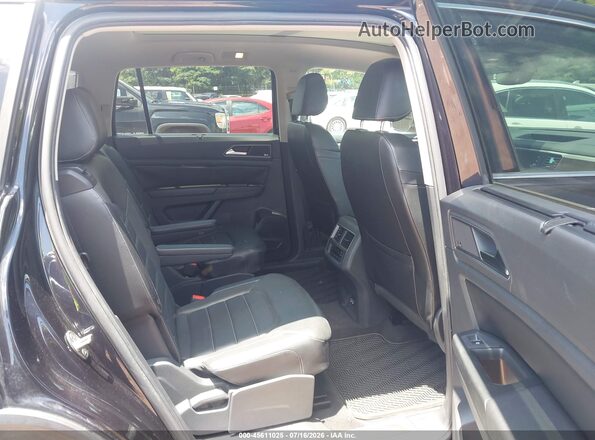 1V2NR2CAXJC591853 2018 VOLKSWAGEN ATLAS Black Vista de la etiqueta del VIN