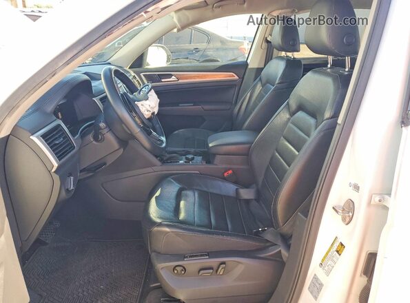 1V2NR2CAXKC530049 2019 VOLKSWAGEN ATLAS White Widok wnętrza z przodu