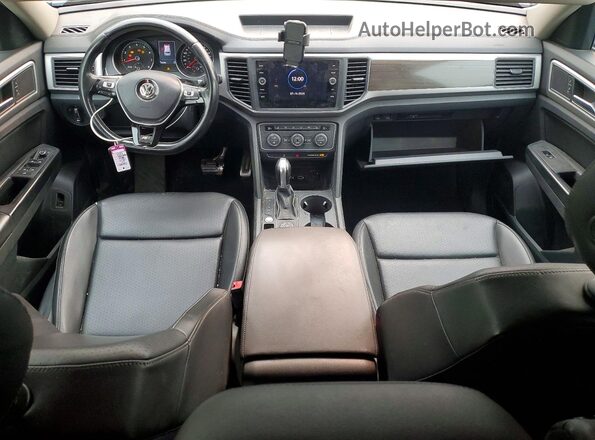 1V2PR2CAXJC556383 2018 VOLKSWAGEN ATLAS Gray Вид панелі приладів