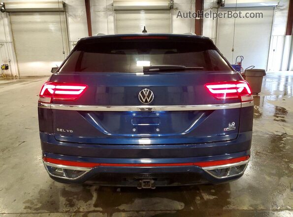 1V2RE2CA4LC211762 2020 VOLKSWAGEN ATLAS Blue Widok z tyłu