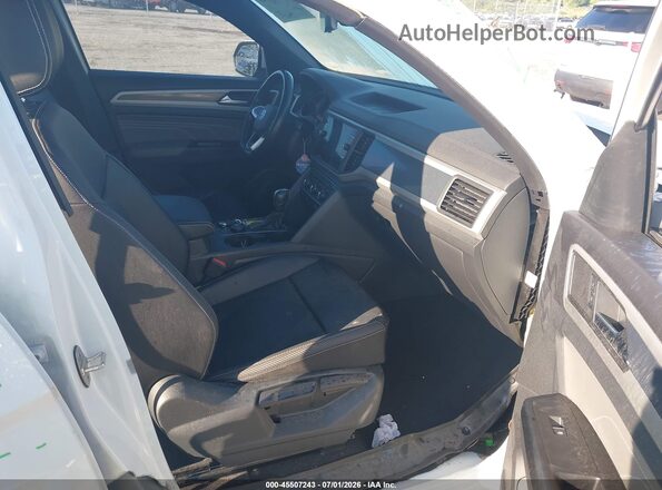 1V2RE2CAXMC202324 2021 VOLKSWAGEN ATLAS White Vista interior delantera