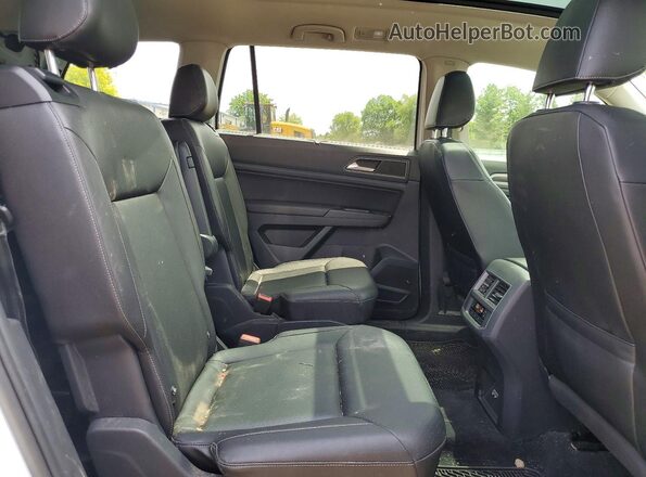 1V2RR2CA2KC564424 2019 VOLKSWAGEN ATLAS White Vista interior trasera