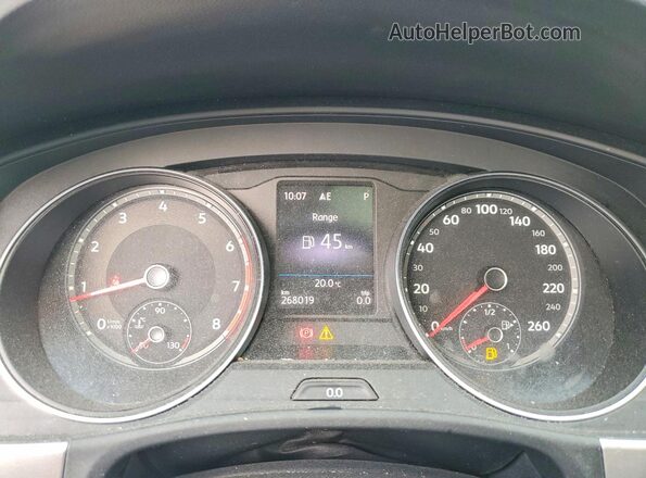 1V2RR2CA7JC578804 2018 VOLKSWAGEN ATLAS White Widok zestawu wskaźników