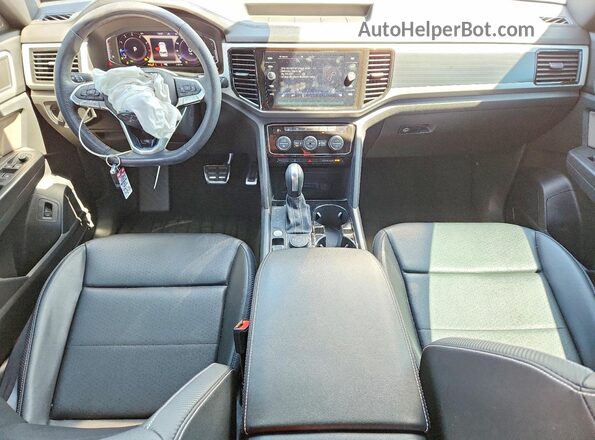 1V2SC2CA3PC214391 2023 VOLKSWAGEN ATLAS Серый Вид панели приборов