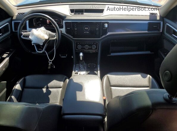 1V2SR2CA8MC565324 2021 VOLKSWAGEN ATLAS Blue Widok deski rozdzielczej