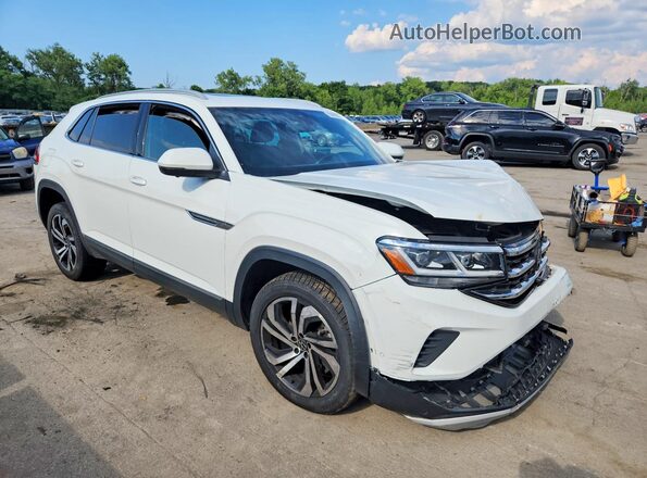 1V2TE2CA4MC211607 2021 VOLKSWAGEN ATLAS White Передня права чверть
