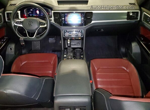 1V2TE2CA6MC203329 2021 VOLKSWAGEN ATLAS Черный Вид панели приборов