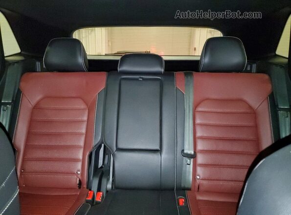 1V2TE2CA6MC203329 2021 VOLKSWAGEN ATLAS Черный Вид задних сидений
