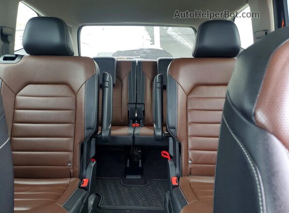 1V2TP2CA1MC572545 2021 VOLKSWAGEN ATLAS Green Հետևի նստատեղերի տեսք