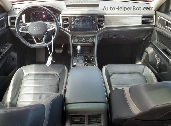 1V2TR2CA3MC520912 2021 VOLKSWAGEN ATLAS Red Vista del salpicadero