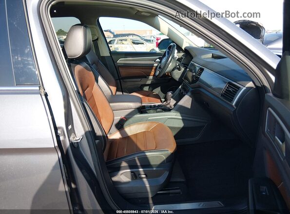 1V2TR2CA4MC531627 2021 VOLKSWAGEN ATLAS Gray Սալոնի դիմացի տեսք