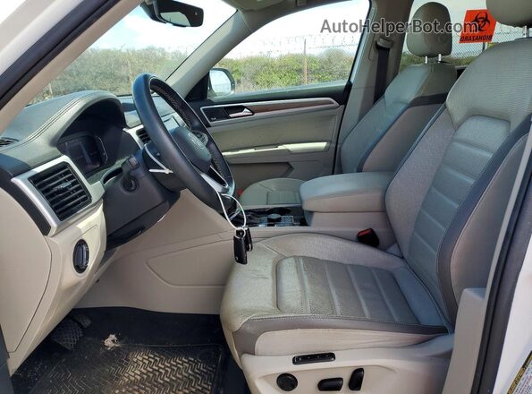 1V2TR2CA5MC540546 2021 VOLKSWAGEN ATLAS White წინა სალონის ხედი