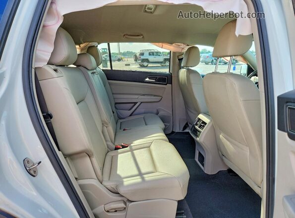 1V2UR2CA7KC581780 2019 VOLKSWAGEN ATLAS White უკანა სალონის ხედი