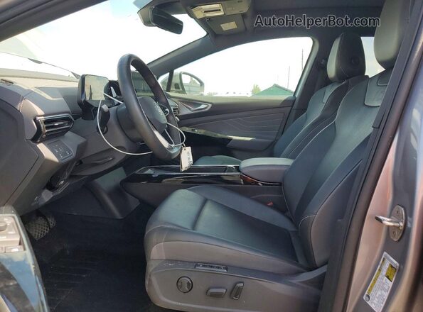 1V2VMPE89PC018795 2023 VOLKSWAGEN ID.4 Silver Front interior view