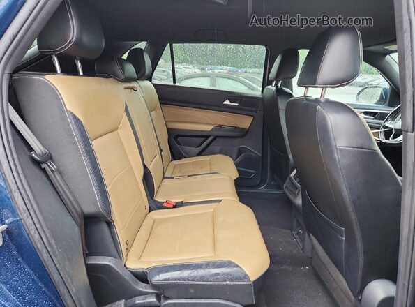 1V2WC2CA1MC217934 2021 VOLKSWAGEN ATLAS Blue Widok wnętrza z tyłu