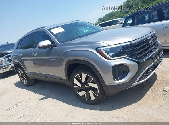 1V2WC2CA5TC226604 2026 VOLKSWAGEN ATLAS Silver უკანა სალონის ხედი
