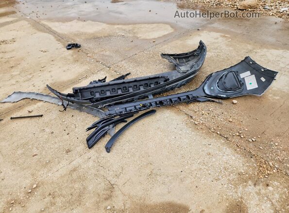 1V2WE2CA1RC249056 2024 VOLKSWAGEN ATLAS White Вид підкапотного простору