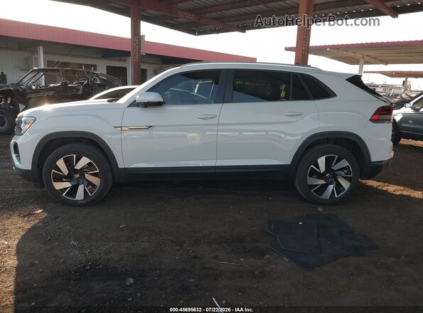 1V2WE2CA6RC256004 2024 VOLKSWAGEN ATLAS White 360 interior view