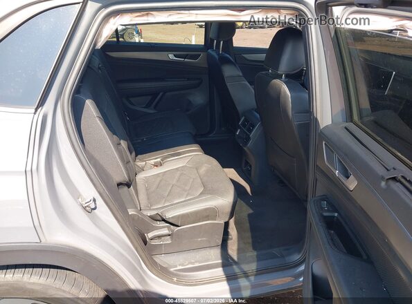 1V2WE2CA9RC216483 2024 VOLKSWAGEN ATLAS Gray Widok naklejki z numerem VIN