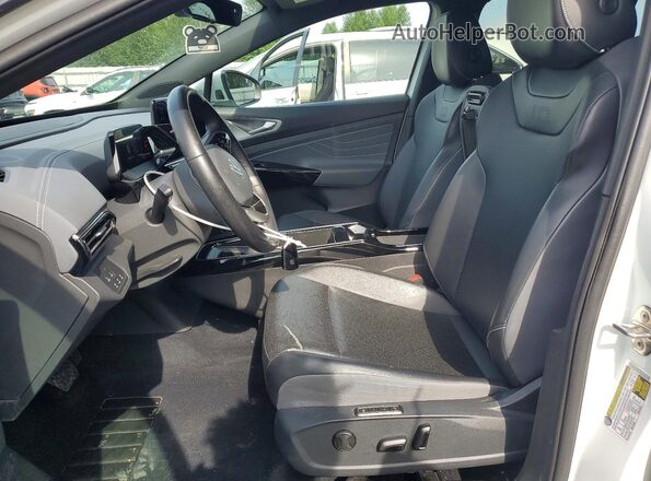 1V2WNPE87PC026850 2023 VOLKSWAGEN ID.4 Белый Вид салона спереди