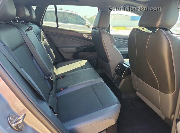 1V2WNPE88PC029238 2023 VOLKSWAGEN ID.4 Silver Widok tylnych siedzeń