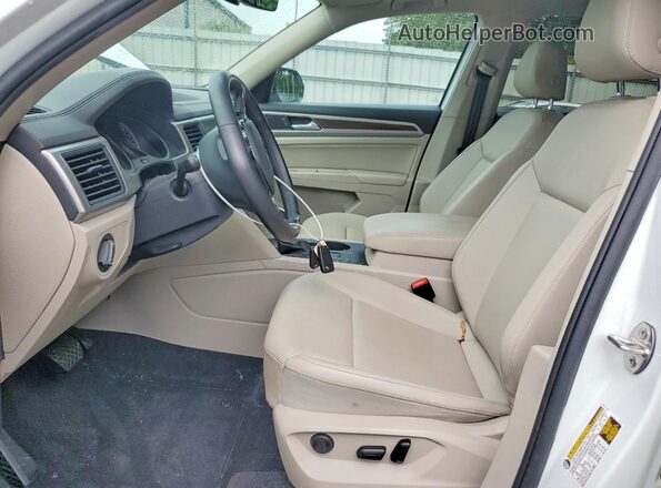 1V2WR2CA1KC591908 2019 VOLKSWAGEN ATLAS White Widok wnętrza z przodu