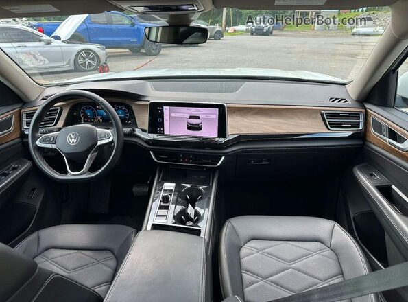 1V2WR2CA3SC526235 2025 VOLKSWAGEN ATLAS White Vista interior delantera