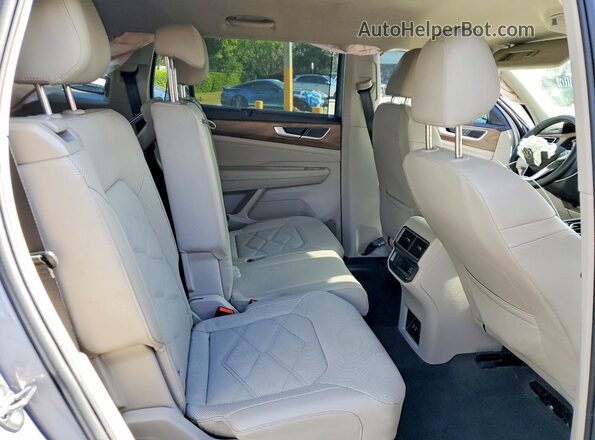 1V2WR2CA4SC545568 2025 VOLKSWAGEN ATLAS Серебряный Вид задней части салона
